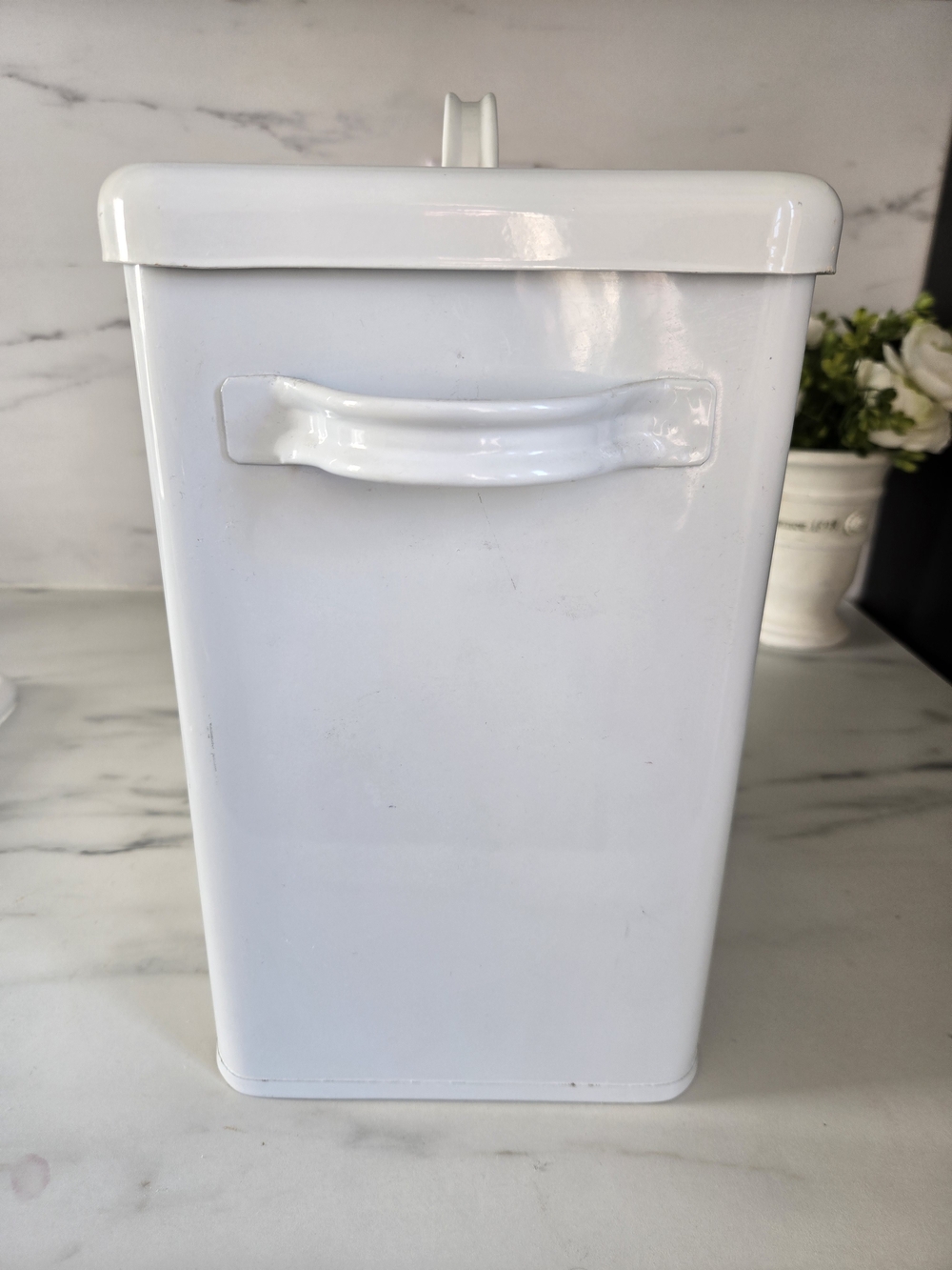 VINTAGE RESTORATION HARDWARE METAL "Laundry" Storage Bin with LID - Picture 3 of 9
